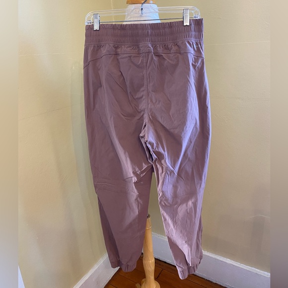Eddie Bauer Joggers - Picture 2 of 4